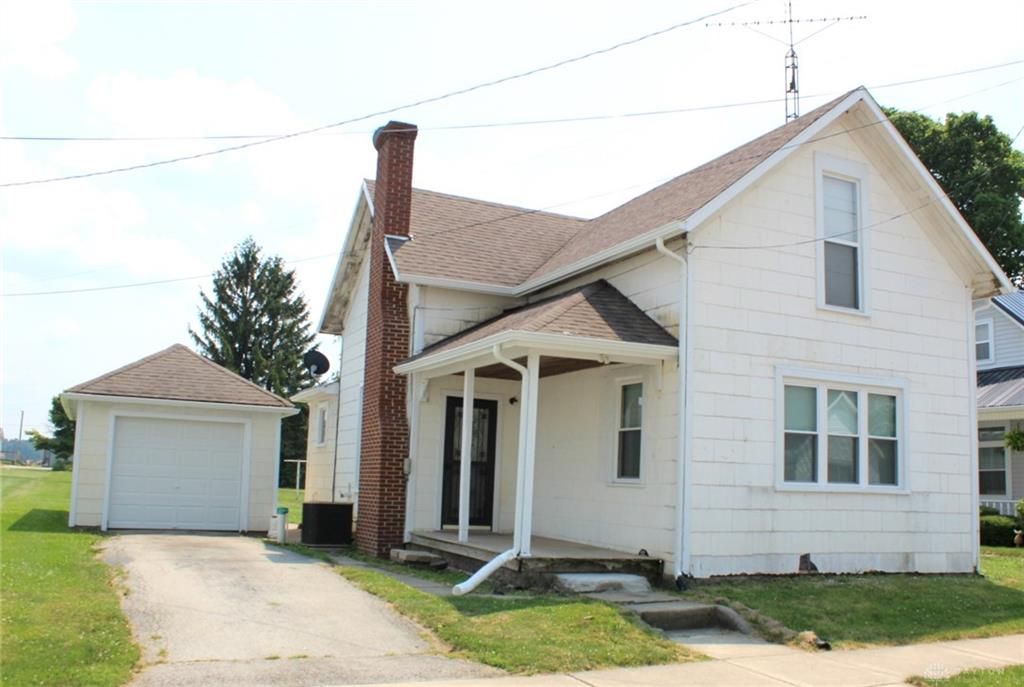 605 E Main St, New Weston, OH 45348