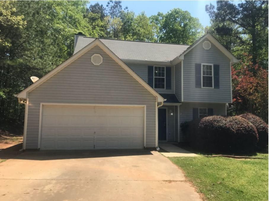 417 Wolf Creek Ct, Locust Grove, GA 30248