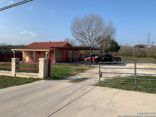 619 Hot Wells Blvd, San Antonio, TX 78223