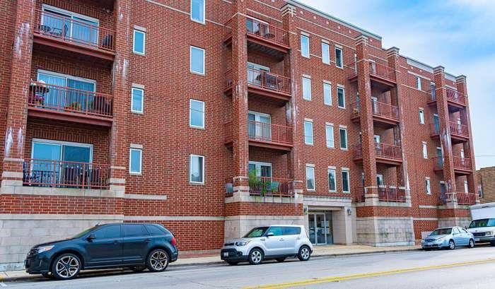6238 26th St #209, Berwyn, IL 60402