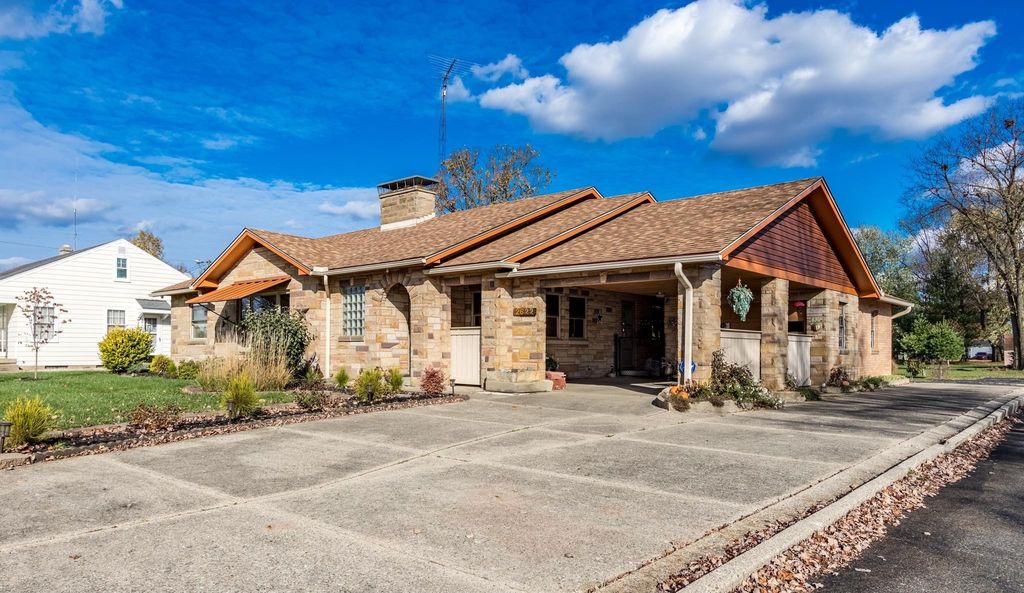 2622 N Grand Ave, Connersville, IN 47331 Trulia