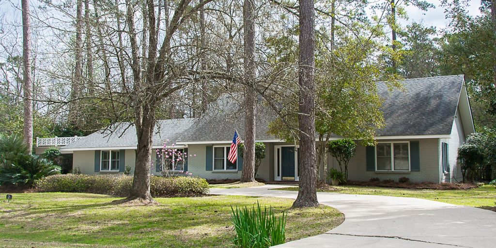 2 Mockingbird Rd, Covington, LA 3 Bed, 4 Bath Single
