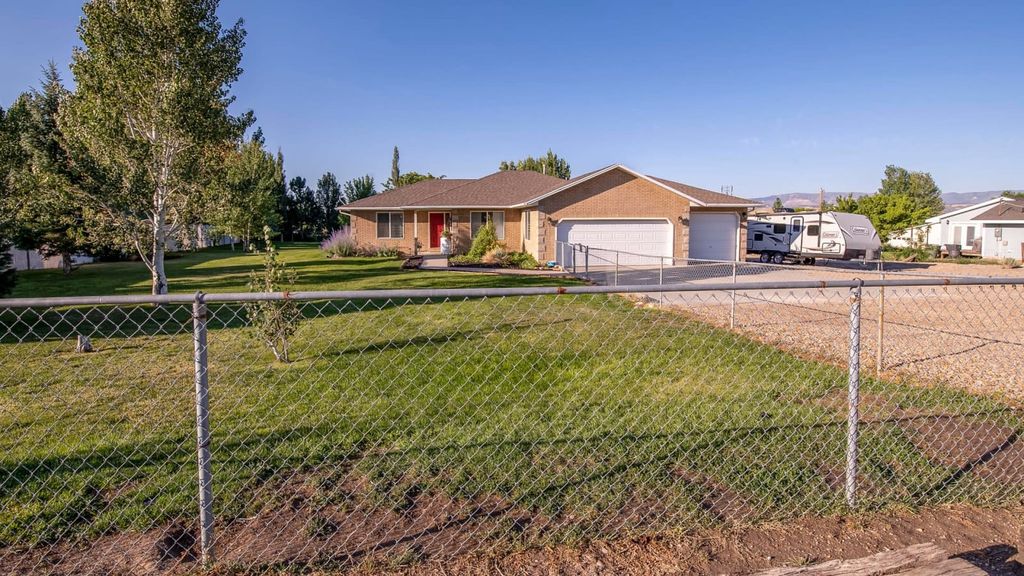 1803 W 4200 N, Helper, UT 84526 Trulia