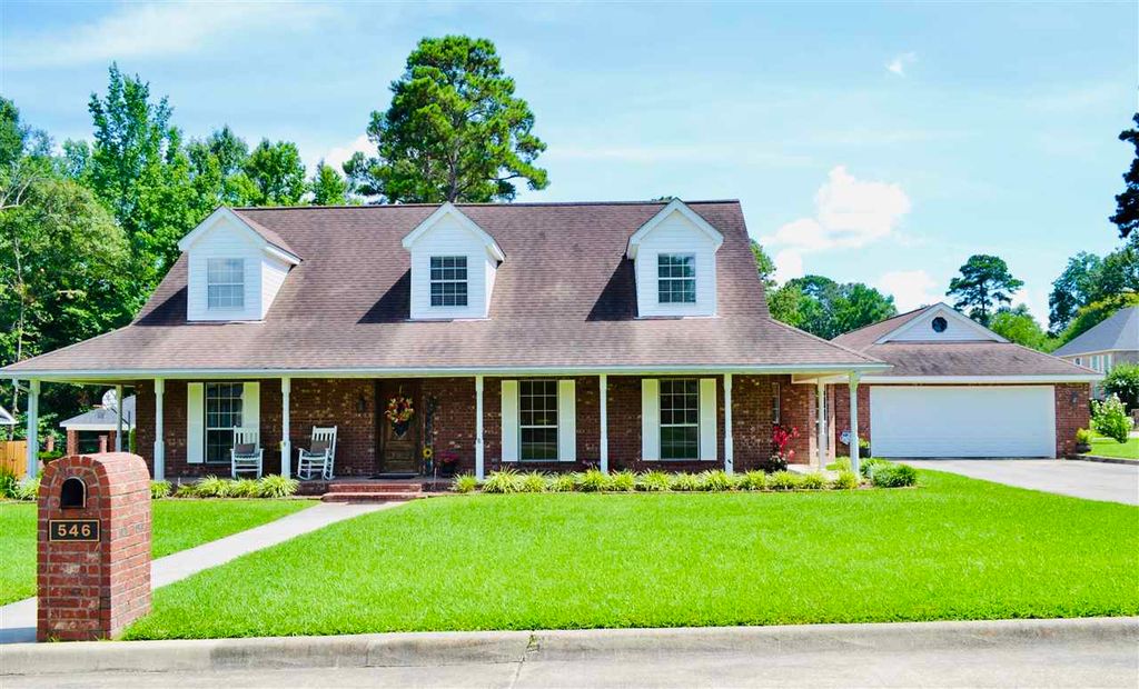 546 Covington Cir, Carthage, TX 75633