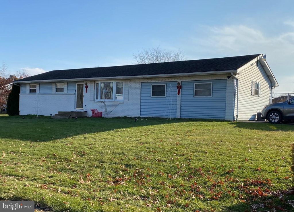 20 Sherri Ave, Barnesville, PA 18214