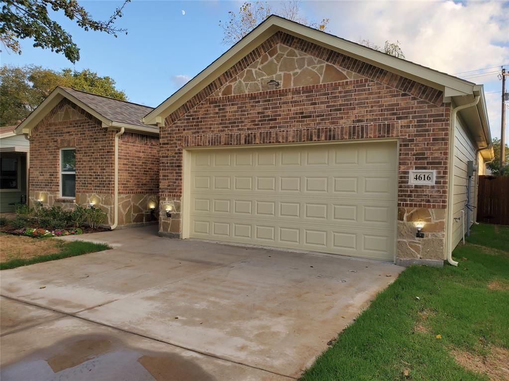 4616 W Lake Highlands Dr, The Colony, TX 75056