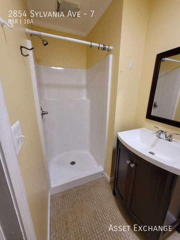 2854 W Sylvania Ave #7, Toledo, OH 43613
