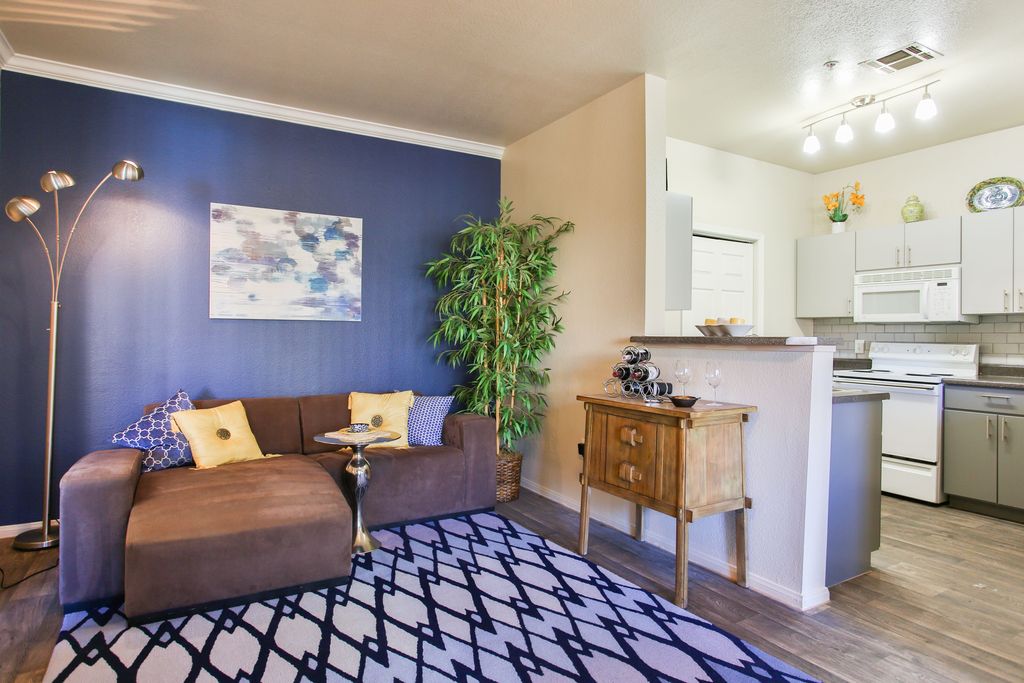 15251 S 50th St, Phoenix, AZ 85044