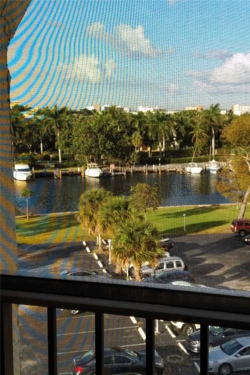501 Three Island Blvd #502, Hallandale, FL 33009