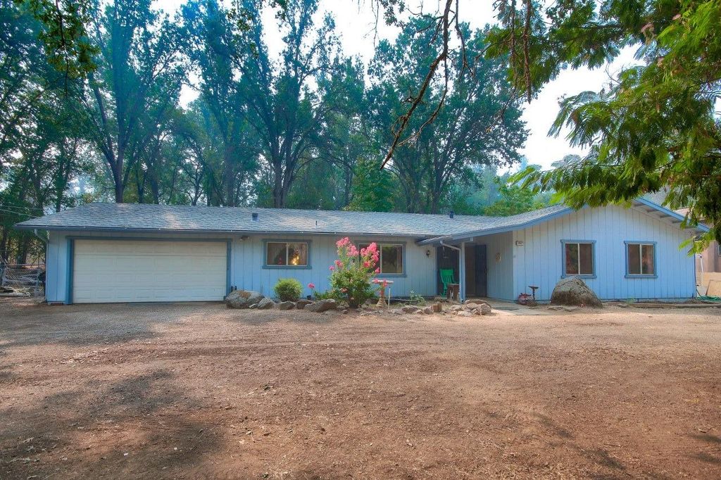36927 Highway 41, Coarsegold, CA 3 Bed, 2 Bath SingleFamily Home