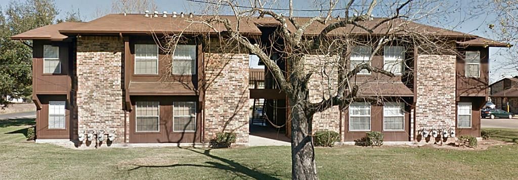 900 Avenue J, Bay City, TX 77414