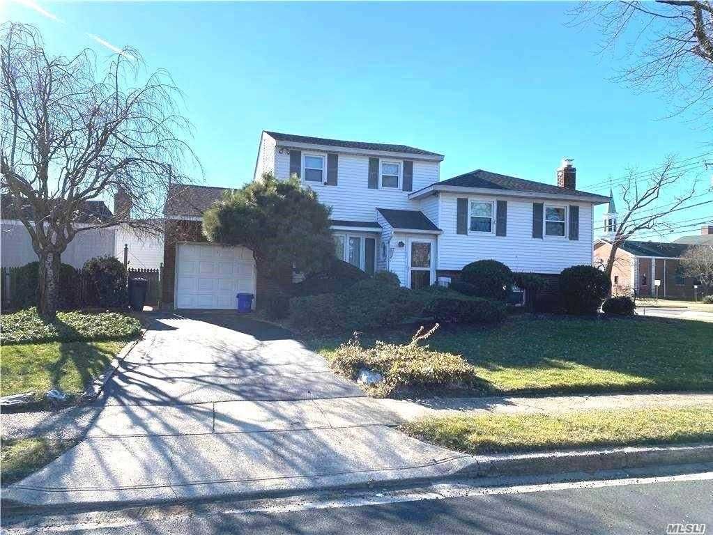 793 Deer Park Avenue, Babylon, NY 11703 Trulia