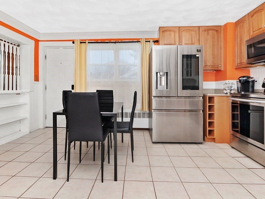 5 Center St, Peabody, MA 01960