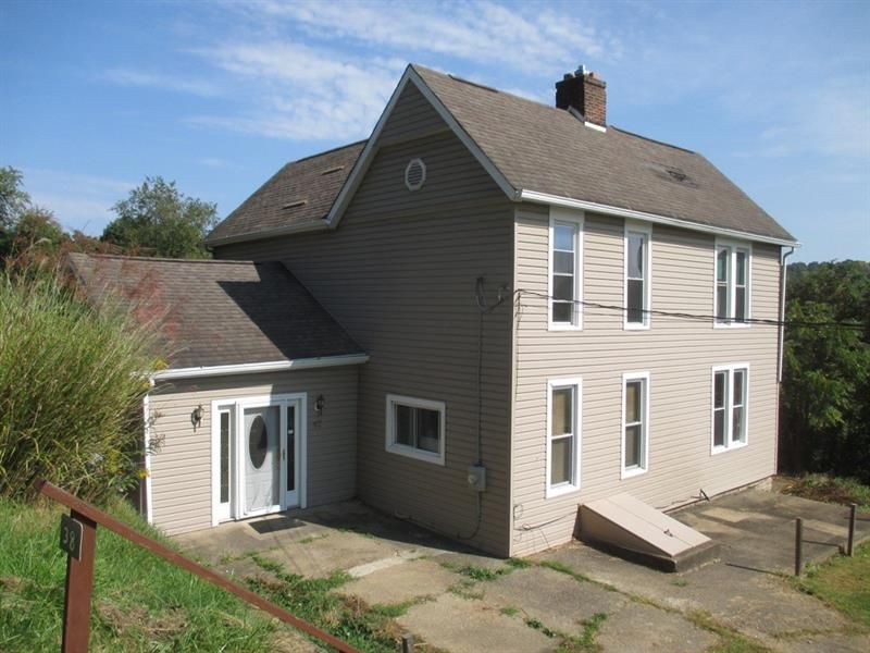 42 Kennedy Rd, New Eagle, PA 15067