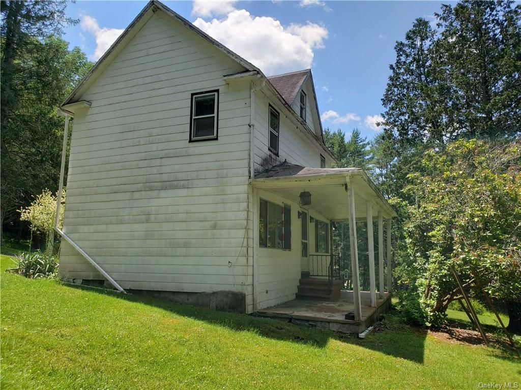 28 Highland Lake Rd, Highland Lake, NY 12743 2 Bed, 1 Bath Single
