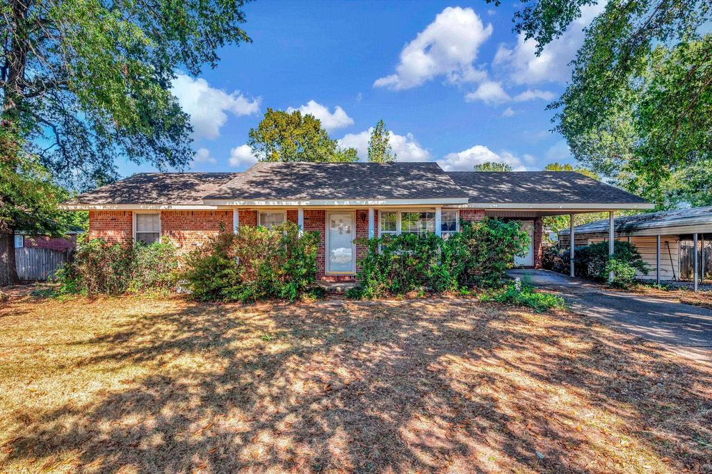 909 Grand Ave, Muscle Shoals, AL 35661 Trulia