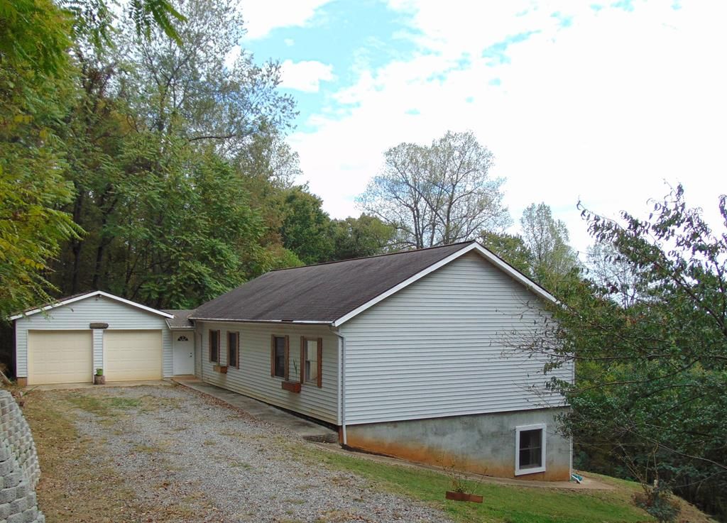 352 Via Mountain Ln, Patrick Springs, VA Trulia