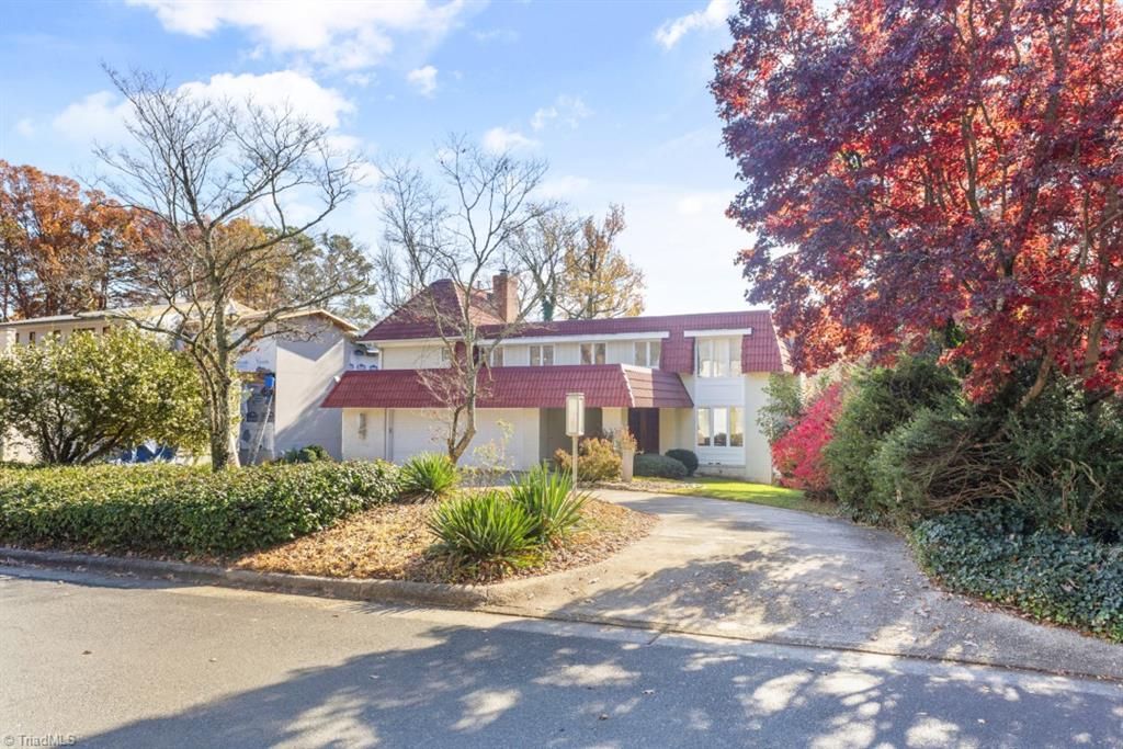 3313 Kettering Pl, Greensboro, NC 27410 SingleFamily Home for Sale