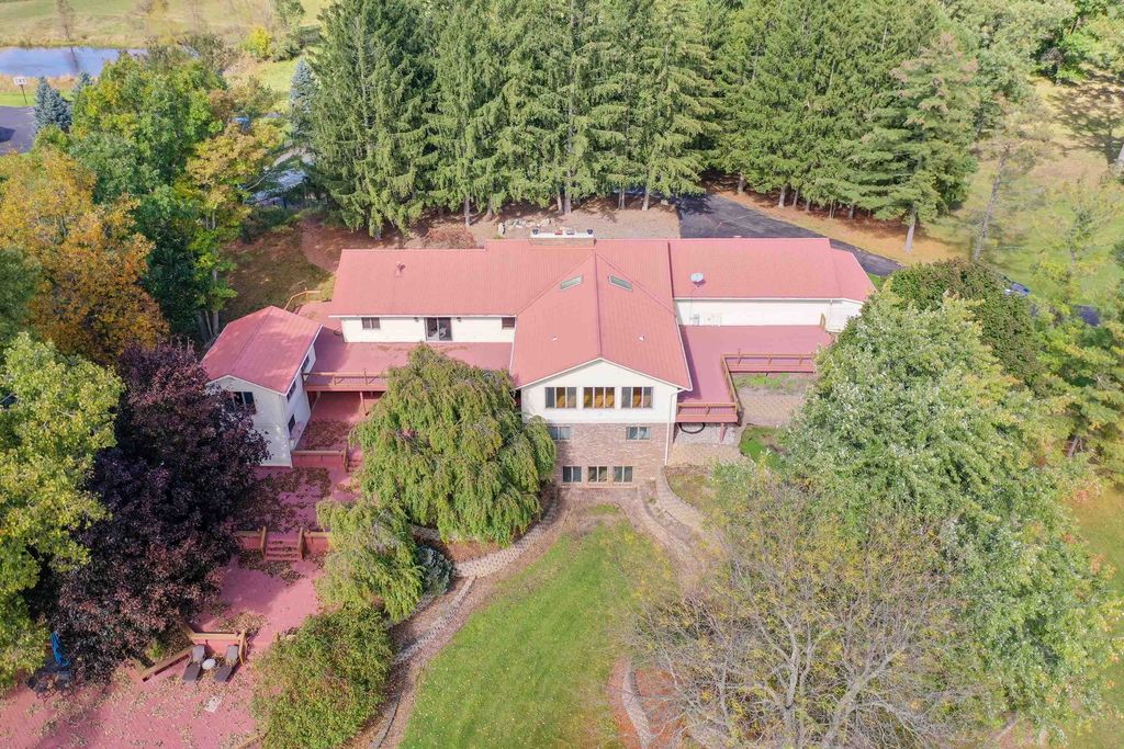 7255 E Baldwin Rd, Grand Blanc, MI 48439 SingleFamily Home for Sale