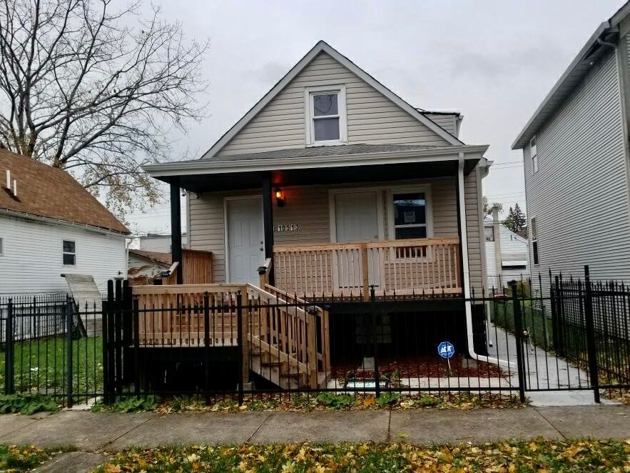10513 S Edbrooke Ave, Chicago, IL 60628