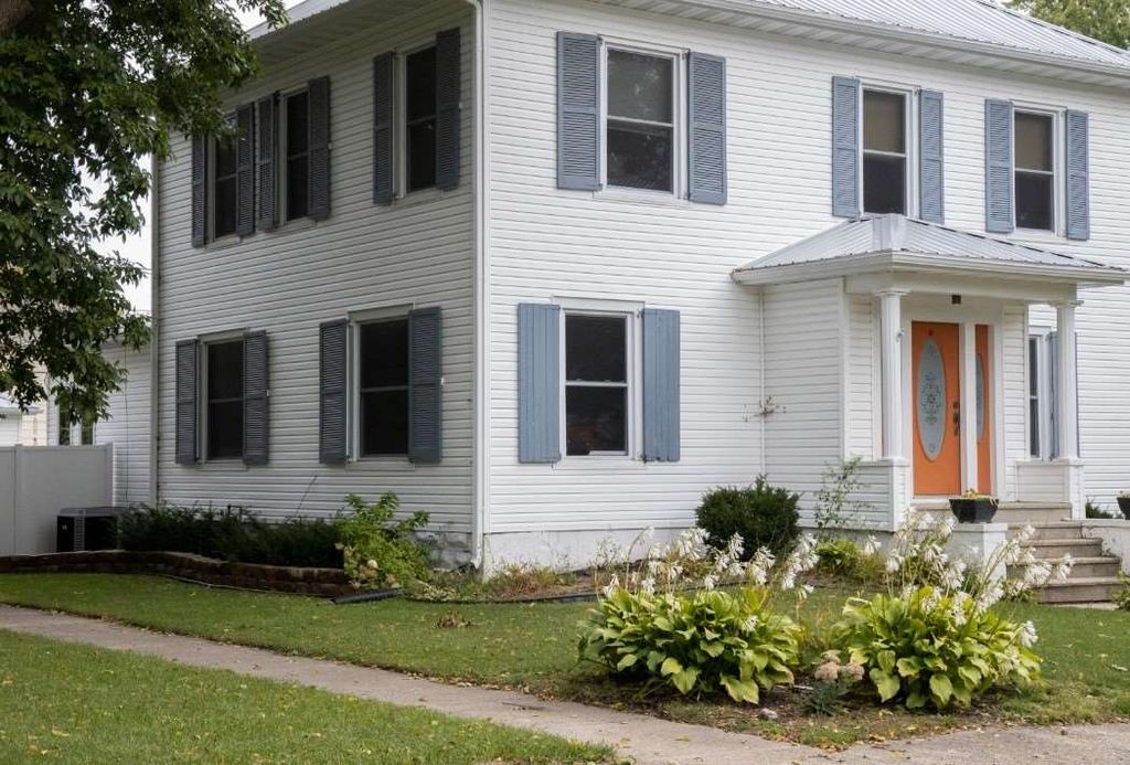 221 1st Ave NE, Oelwein, IA 50662 Trulia