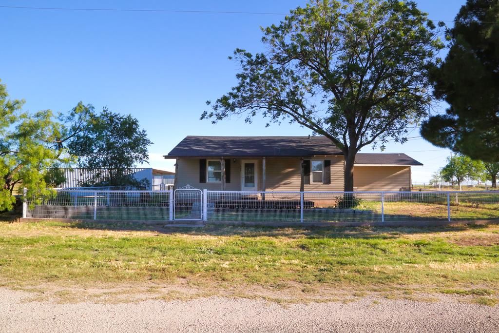 400 Main St E, Big Spring, TX 79720 Trulia