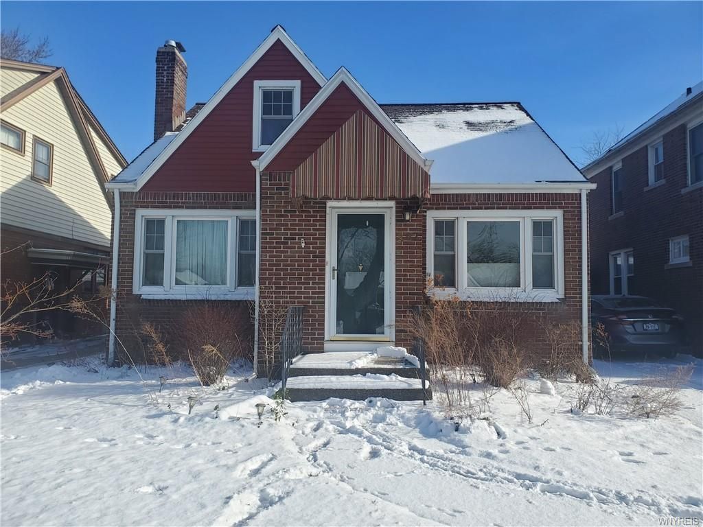 327 Capen Blvd, Amherst, NY 14226