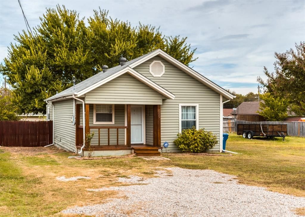 4529 N Horseshoe Trl, The Colony, TX 75056