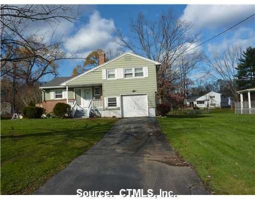69 Arrowbrook Rd, Windsor, CT 06095