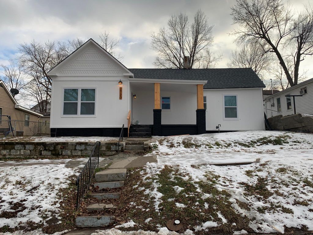 2720 Mary St, Saint Joseph, MO 64507 Trulia