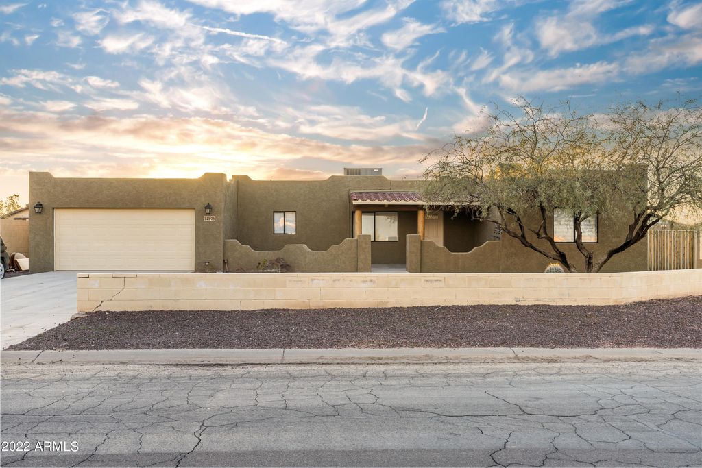 14895 S Redondo Rd, Arizona City, AZ 85123