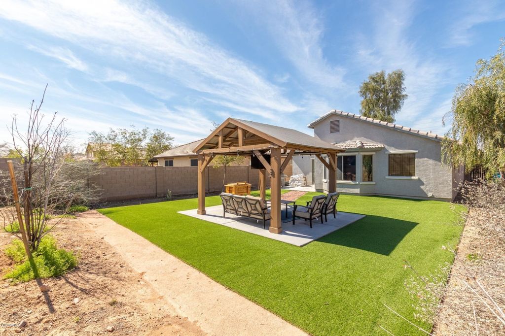 7707 S 48th Ln, Laveen, AZ - 3 Bed, 2 Bath Single-Family Home - 25