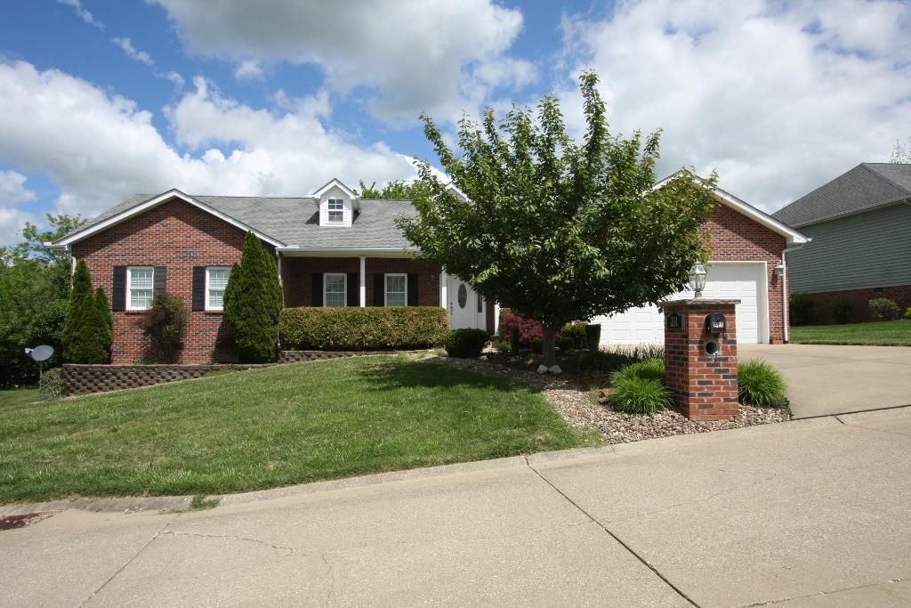 211 Winesap Way, Ona, WV 25545 Trulia