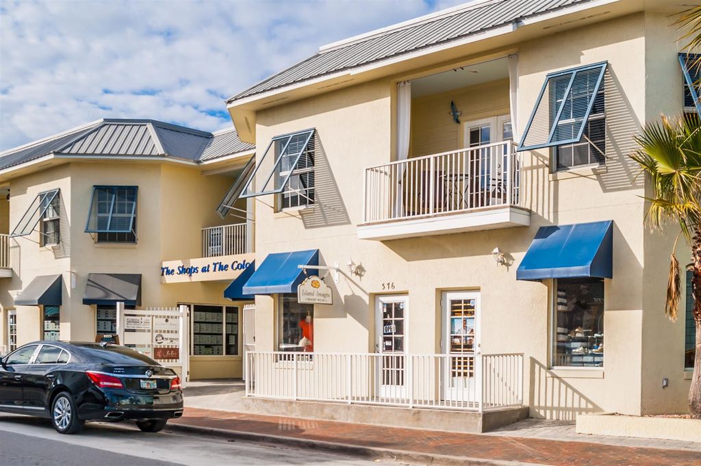 372 Flagler Ave, New Smyrna Beach, FL 2 Bed, 2 Bath Condo 17 Photos