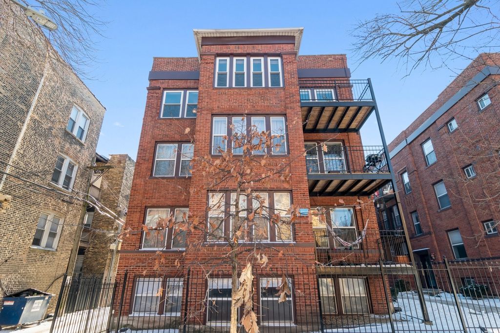 1615 W Wallen Ave #3, Chicago, IL 60626