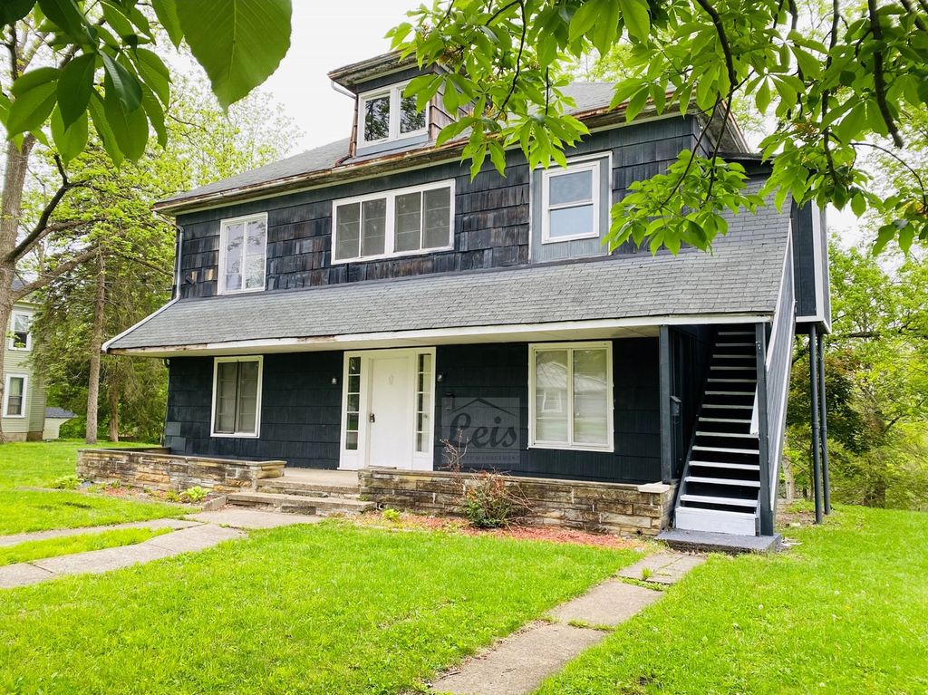 222 1/2 Oakwood St 2, Greenville, OH 45331 Apartment for Sale