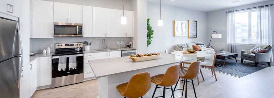 290 Mishawum Rd, Woburn, MA 01801