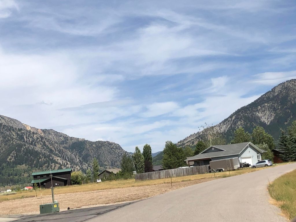 452 Riverview Dr, Etna, WY 83118 Trulia