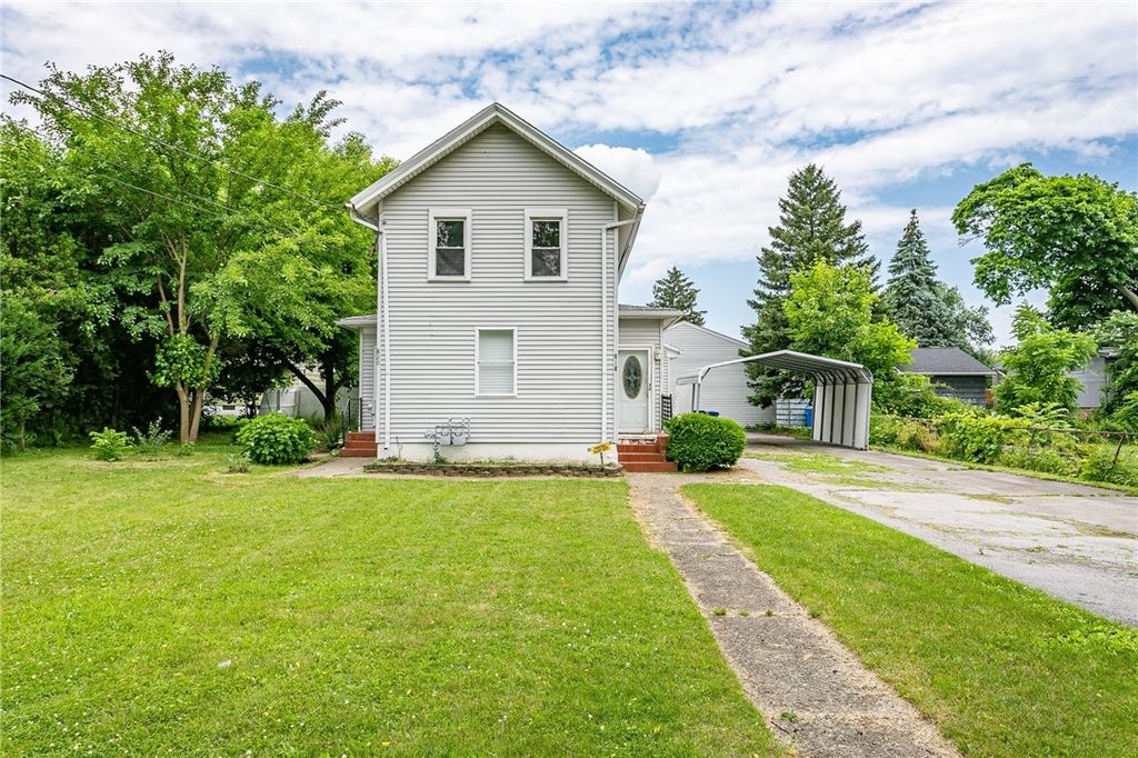 818-820 Ridgeway Ave, Rochester, NY 14615 - See Est. Value, Schools & More