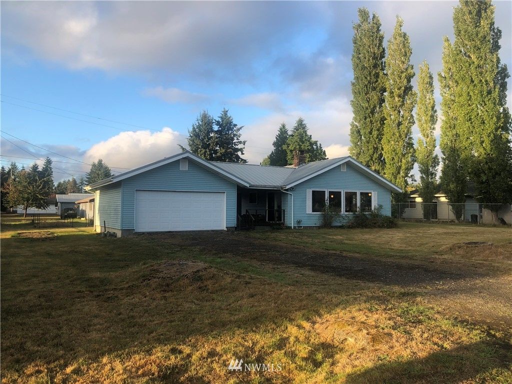 871 K St, Forks, WA 98331