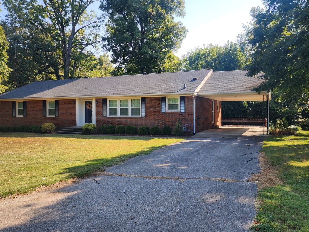 10517 State Route 81, Utica, KY 42376