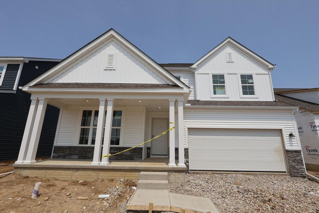 1345 Speedliner Dr, Plain City, OH 43064