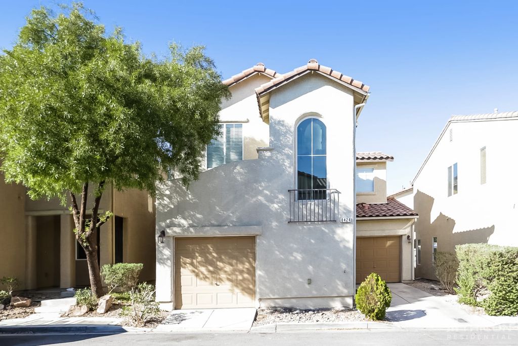 8424 Quarentina Ave, Las Vegas, NV 89149