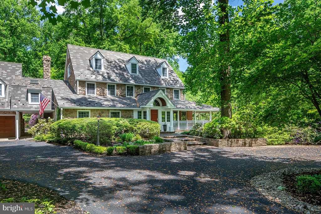 16 Indian Way, Malvern, PA 19355