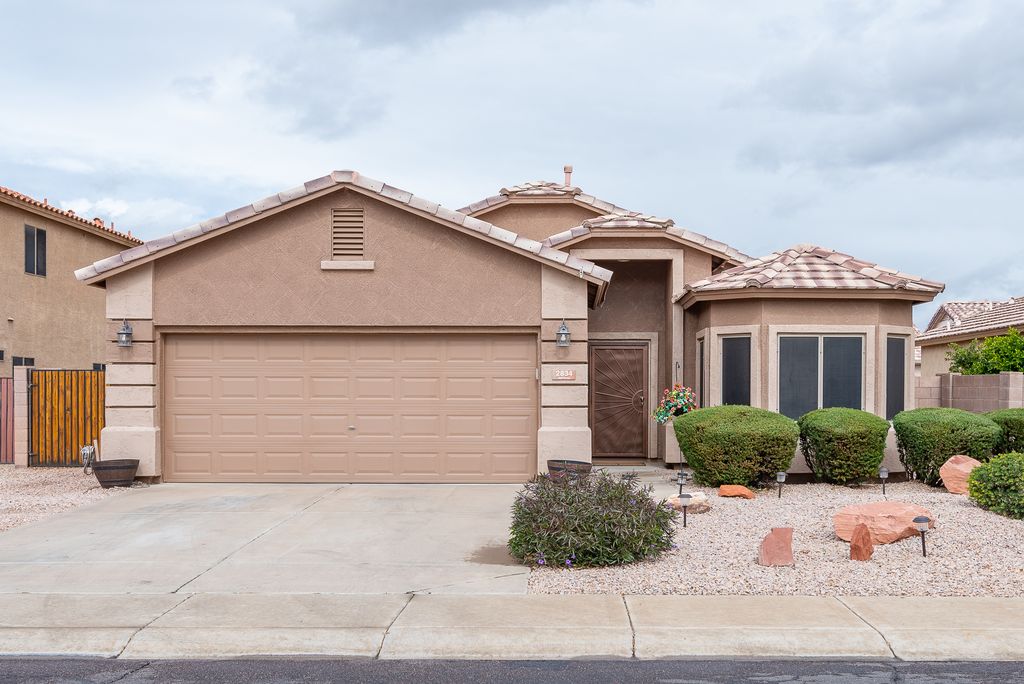 2834 E Devon Ct, Gilbert, AZ 85296