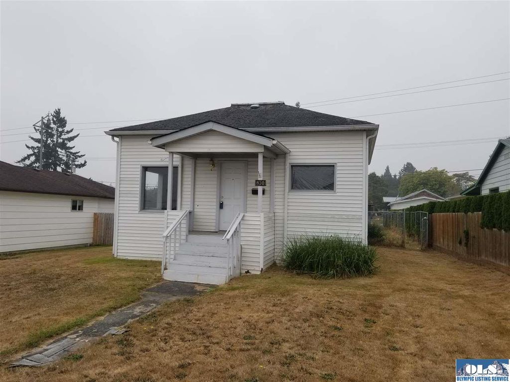 830 W 5th St, Port Angeles, WA 98363