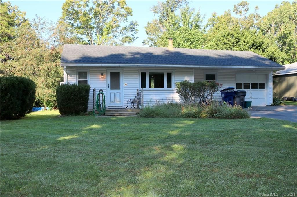 98 Oak Ter, Durham, CT 06422