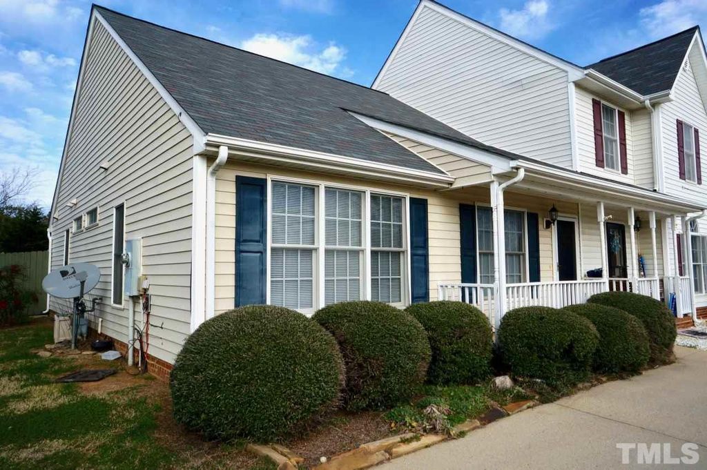 723 Center St, Apex, NC 27502 Trulia