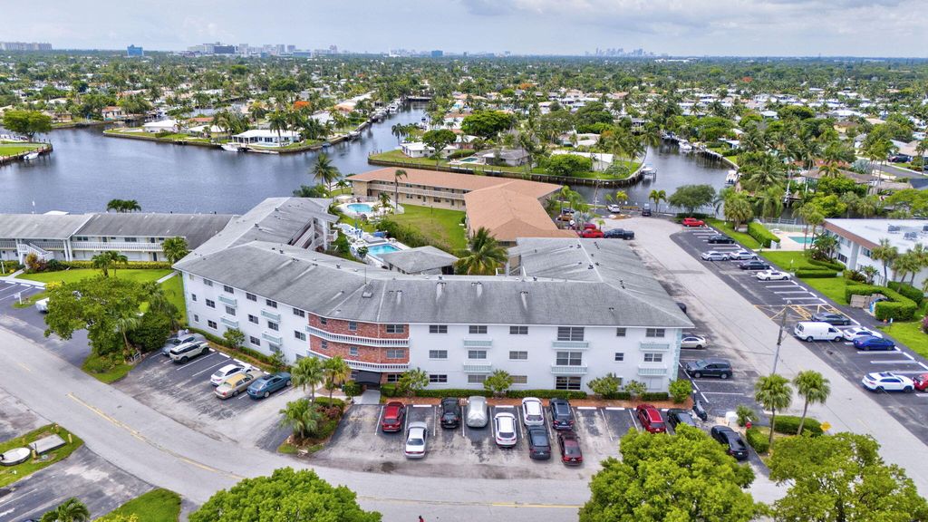 600 Pine Drive #104, Pompano Beach, FL 33060