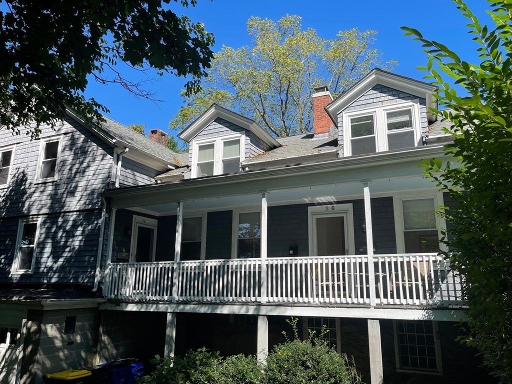 26 Chaloner St #26, Fall River, MA 02720